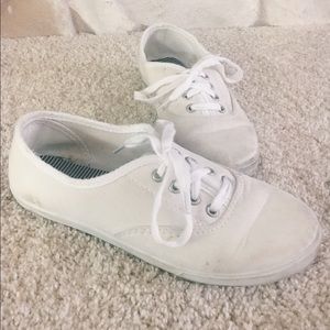 Cute sneakers!